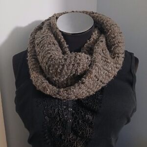 Textured Knit Scarf in Charcoal Gray with Brown Flecks